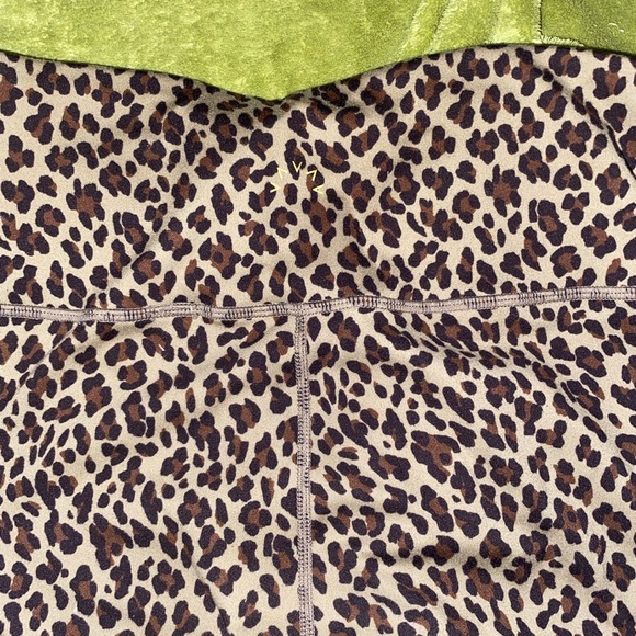 Varley Women’s Leggings Cheetah Size S - Picture 3 of 5